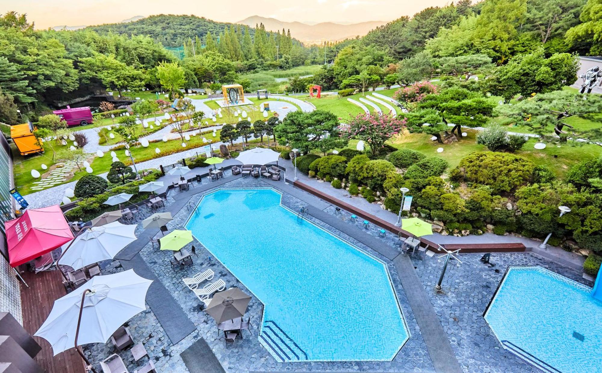 Kolon Hotel Кёнджу Экстерьер фото